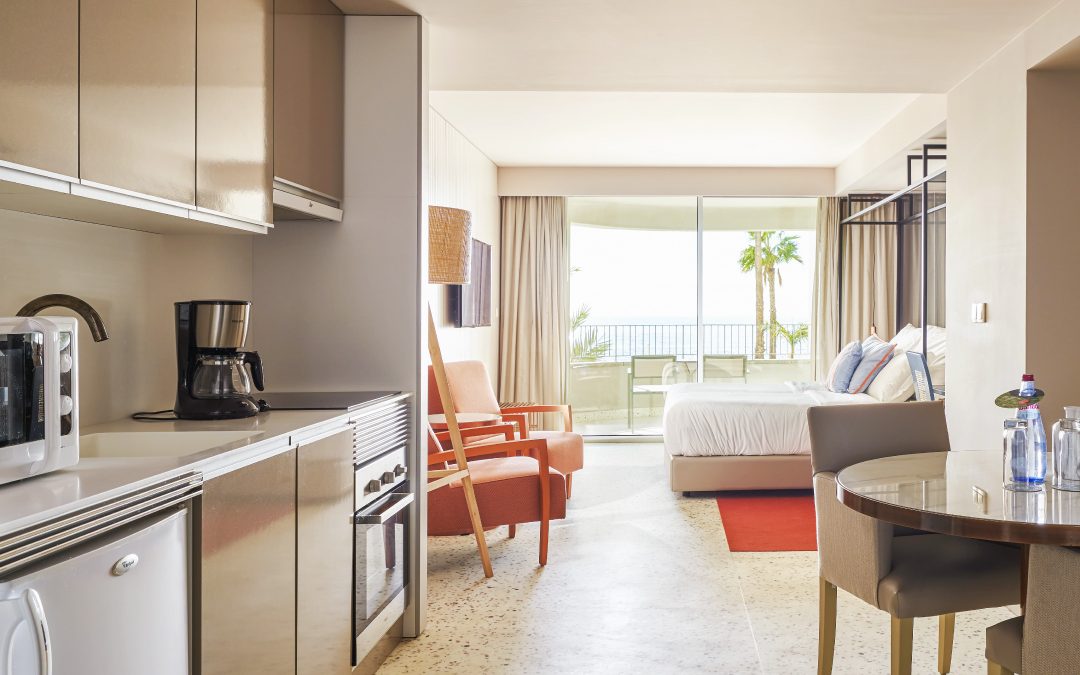 One Bedroom Apartment Plus | Pool side