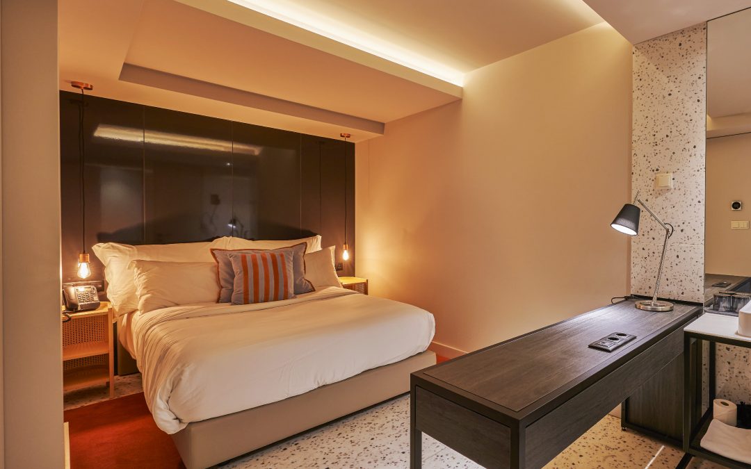 Two Bedroom Apartment | Pool side